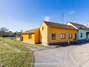 Prodej rodinného domu, Kuchařovice, Ke Kapličce, 189 m2