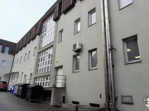 Pronájem kanceláře, Boskovice, nám. Dr. Snětiny, 100 m2