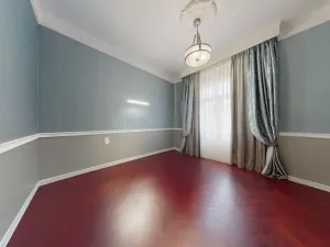 Prodej bytu 2+1, Karlovy Vary, nábřeží Jana Palacha, 65 m2