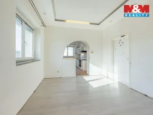 Prodej bytu 2+1, Slaný, Brožovského, 47 m2