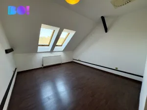 Pronájem kanceláře, Karviná, Rudé armády, 92 m2