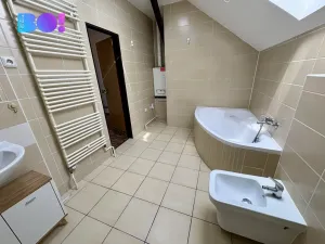 Pronájem kanceláře, Karviná, Rudé armády, 92 m2