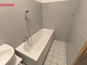 Pronájem bytu 2+1, Sokolov, Sokolovská, 56 m2