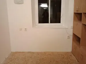 Pronájem bytu 1+kk, Praha - Střešovice, Na bateriích, 25 m2