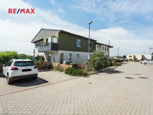 Pronájem bytu 2+kk, Lavičky, 60 m2