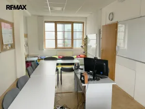 Pronájem kanceláře, Hradec Králové, Malé náměstí, 79 m2