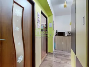 Prodej bytu 2+1, Okna, 60 m2