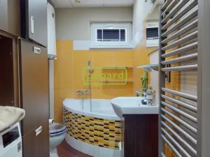 Prodej bytu 2+1, Okna, 60 m2