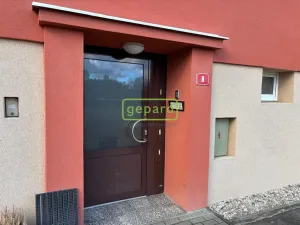 Prodej bytu 2+1, Okna, 60 m2