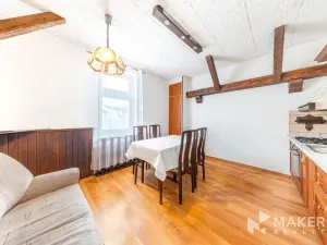 Prodej bytu 2+1, Karlovy Vary, Vítězná, 70 m2