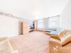 Prodej bytu 2+1, Karlovy Vary, Vítězná, 70 m2