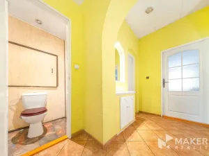 Prodej bytu 2+1, Karlovy Vary, Vítězná, 70 m2