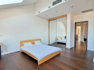 Pronájem bytu 3+kk, Praha - Veleslavín, Na okraji, 200 m2