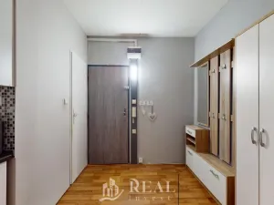 Prodej bytu 2+1, Jirkov, Pod Přivaděčem, 62 m2