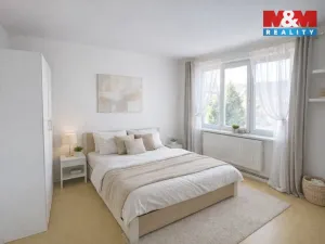 Prodej bytu 3+1, Dynín, 70 m2