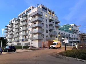 Pronájem bytu 1+kk, Praha - Dolní Měcholupy, Honzíkova, 25 m2
