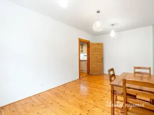 Pronájem bytu 2+1, Praha - Nusle, Na Jezerce, 49 m2