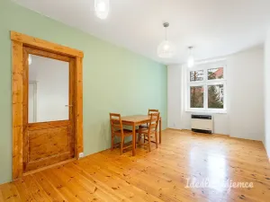 Pronájem bytu 2+1, Praha - Nusle, Na Jezerce, 49 m2