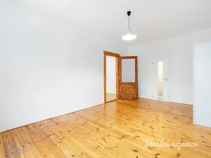 Pronájem bytu 2+1, Praha - Nusle, Na Jezerce, 49 m2