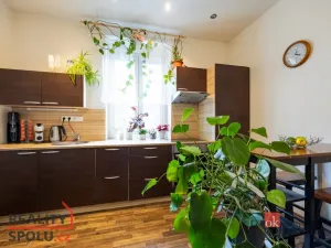 Prodej bytu 2+1, Hradec Králové, Okružní, 50 m2