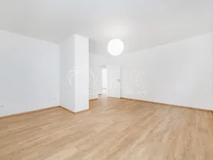 Prodej vícegeneračního domu, Chocerady, 245 m2