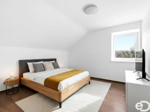 Prodej vícegeneračního domu, Koryta, 232 m2