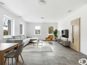 Prodej vícegeneračního domu, Koryta, 232 m2