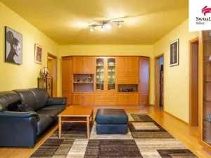 Prodej bytu 3+1, Nupaky, Slunečná, 75 m2