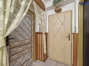 Prodej bytu 3+1, Maletín, 56 m2