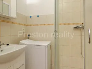 Pronájem bytu 2+kk, Praha - Záběhlice, Jabloňová, 53 m2