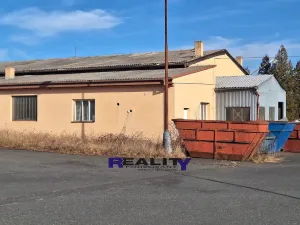 Pronájem výrobních prostor, Vroutek, Vidhostická, 1000 m2