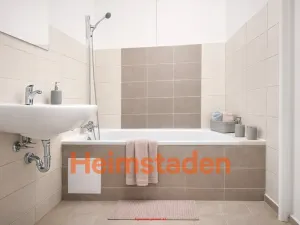Pronájem bytu 2+1, Karviná - Nové Město, Jurkovičova, 55 m2