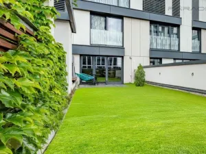 Prodej bytu 1+kk, Praha - Žižkov, Olšanská, 46 m2