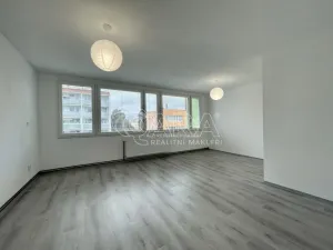 Pronájem bytu 3+kk, Kladno, Dlouhá, 75 m2