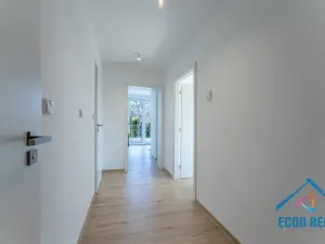 Pronájem rodinného domu, Praha, Na konečné, 224 m2