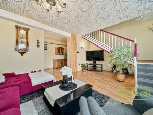 Prodej rodinného domu, Pardubice, Heyrovského, 240 m2