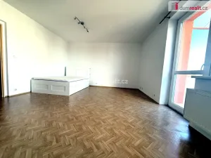 Pronájem bytu 1+kk, Zlín, Podlesí I, 46 m2
