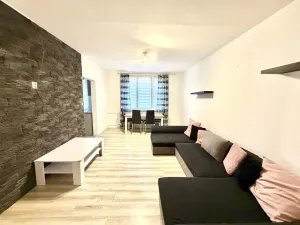 Pronájem bytu 2+1, Chomutov, Zahradní, 61 m2