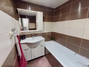 Pronájem bytu 2+1, Chomutov, Zahradní, 61 m2