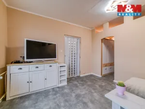 Prodej bytu 1+1, Planá, Fučíkova, 39 m2