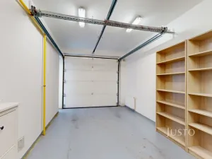 Prodej rodinného domu, Praha, Na plužině, 158 m2