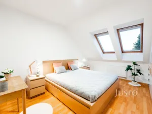 Prodej rodinného domu, Praha, Na plužině, 158 m2