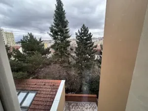 Pronájem bytu 2+kk, Praha - Střešovice, Na Petynce, 44 m2