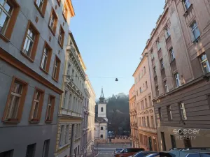 Pronájem bytu 2+kk, Praha - Smíchov, Grafická, 45 m2