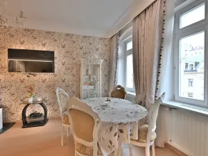 Prodej bytu 2+kk, Karlovy Vary, Vřídelní, 55 m2