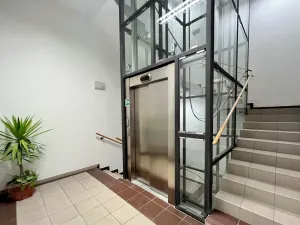 Prodej bytu 6+kk a větší, Karlovy Vary, Divadelní náměstí, 185 m2