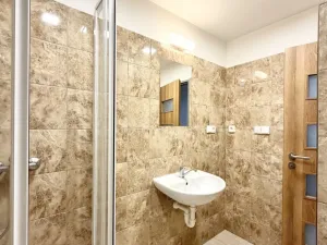 Pronájem bytu 1+kk, Jablonec nad Nisou, Anenské náměstí, 32 m2