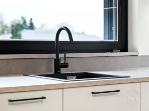 Pronájem bytu 2+kk, Praha - Troja, Pod Hrachovkou, 47 m2