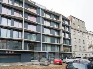 Pronájem bytu 1+kk, Praha - Košíře, Starokošířská, 43 m2
