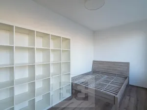 Pronájem bytu 3+kk, Praha - Střížkov, 70 m2